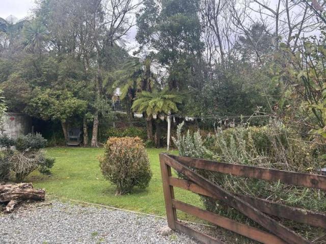 House for rent in West Coast
