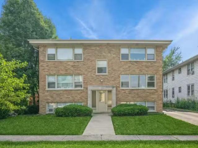 House for rent in Arlington Heights