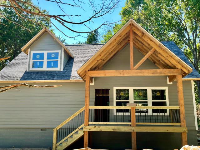 House for sale in Stone County, Missouri