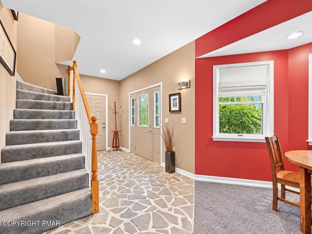 House for sale in Hamilton Township, Monroe County