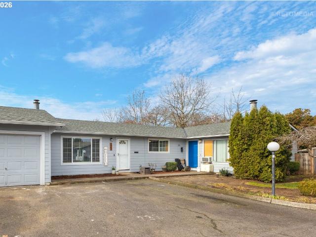 Townhouse for sale in Oregonia