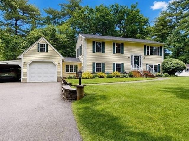 House for sale in Middleboro, Massachusetts