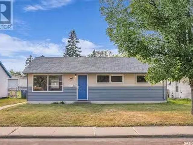 House for sale in Saskatoon, Saskatchewan