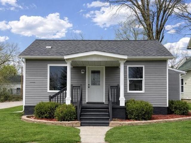 House for sale in Fulton, Illinois