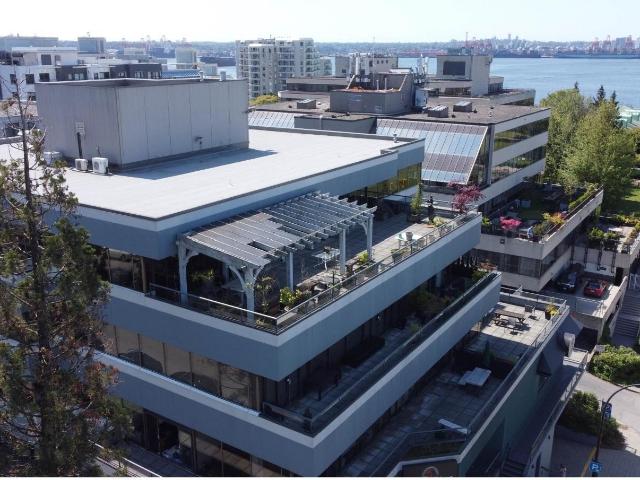 Office for sale in North Vancouver, British Columbia
