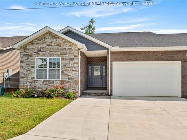 Condo for sale in Milton, West Virginia
