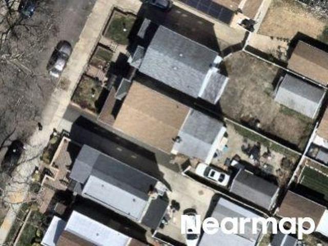House for sale in Queens, Arverne
