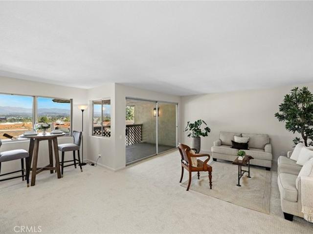 Condo for sale in Laguna Hills, California