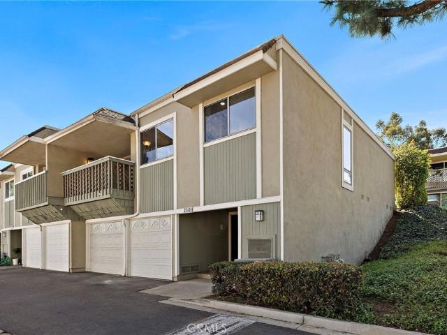 Condo for sale in Laguna Hills, California