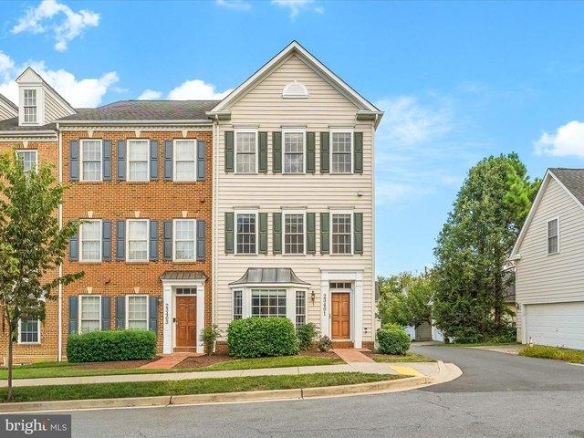 Townhouse for sale in Clarksburg, Maryland