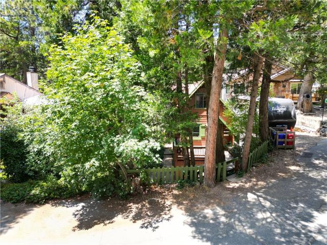 House for sale in Cedarpines Park, California