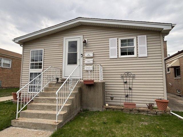 House for sale in Blue Island, Illinois