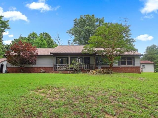 House for sale in Hanson, Kentucky