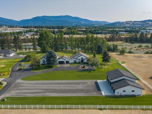 House for sale in Newman Lake, Washington