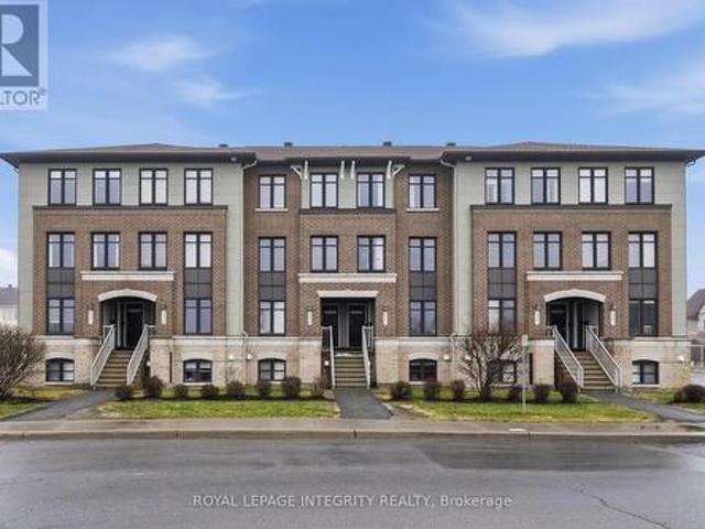 Townhouse for sale in Mulhurst Bay, Ontario