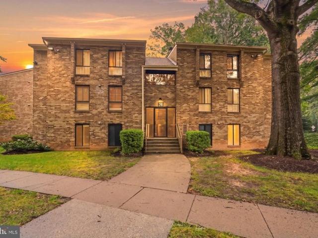 Condo for sale in Virginia
