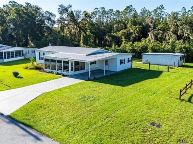 House for sale in Webster, Florida