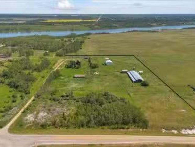 House for sale in Alberta