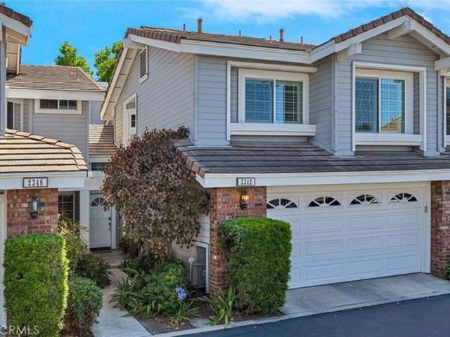 Condo for sale in Tustin, California