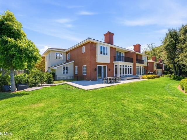 Townhouse for sale in Newbury Park, California