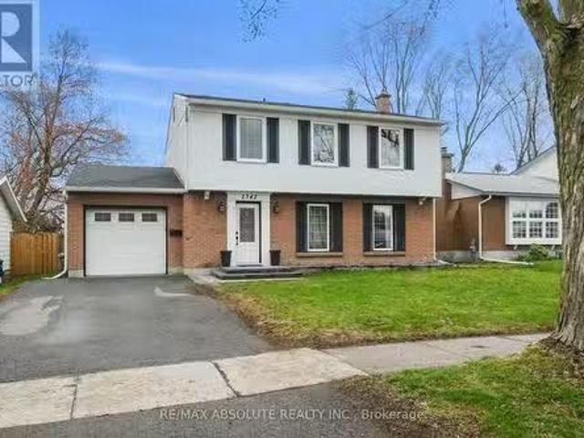 House for sale in Gloucester, Ontario