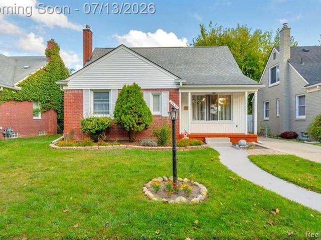 House for sale in Dearborn Heights, Michigan