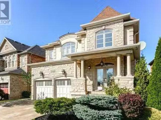 House for rent in Oakville, Ontario