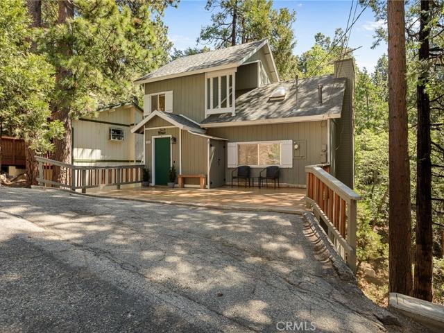 House for sale in Green Valley Lake, California