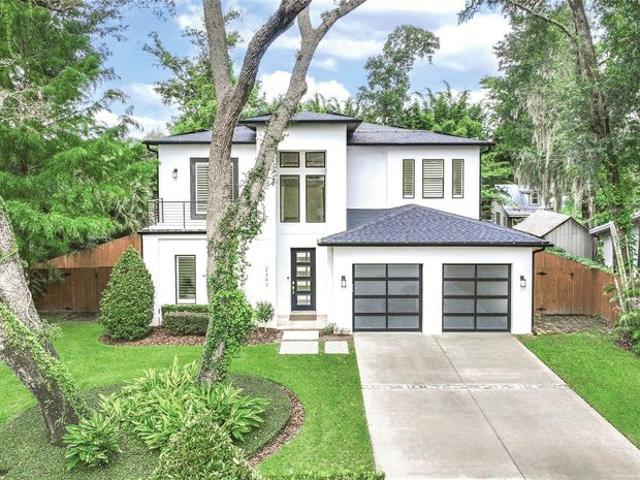 House for sale in Fontainebleau, Winter Park
