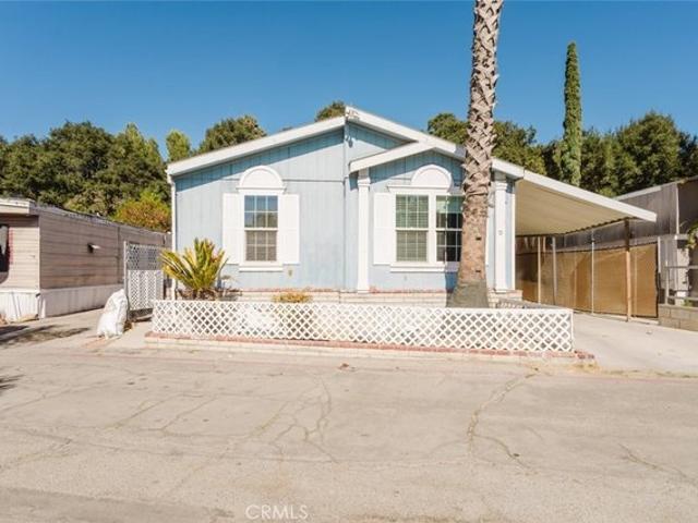 House for sale in Newhall, Santa Clarita