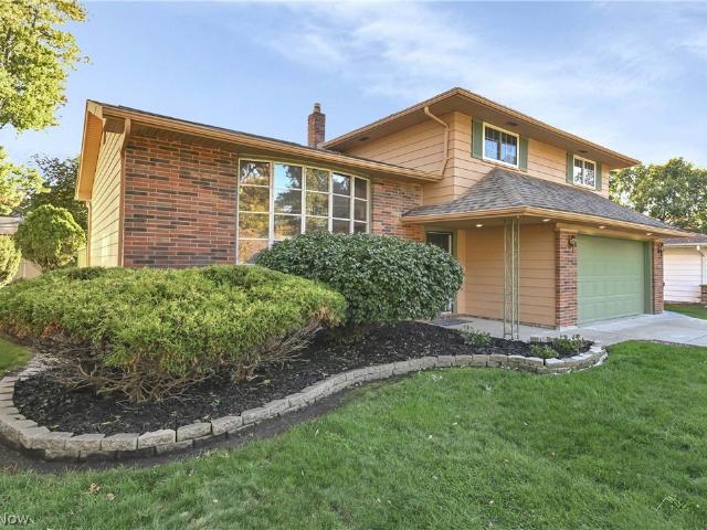 House for sale in North Olmsted, Cuyahoga County