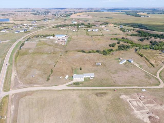 Land for sale in Mandan, North Dakota
