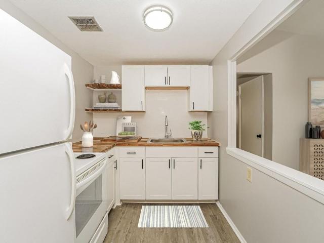 Apartment for rent in North Olmsted, Ohio