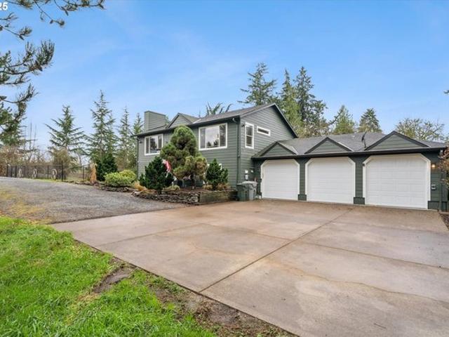 House for sale in Oregonia