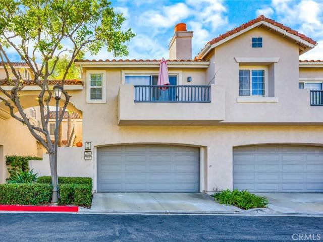 Townhouse for sale in Tustin, California