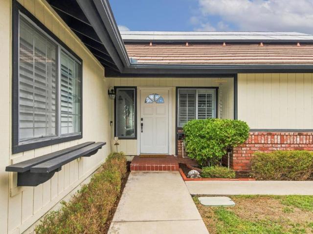 House for sale in Canyon Lake, Riverside County