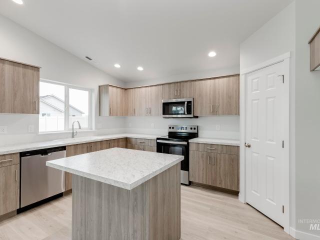 House for sale in Kuna, Ada County