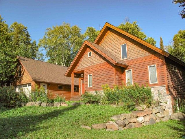 House for sale in Grand Marais, Minnesota