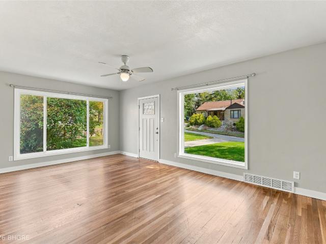 House for sale in Moingona Park, Des Moines