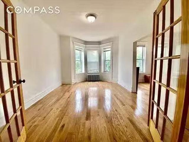 House for rent in Ridgewood