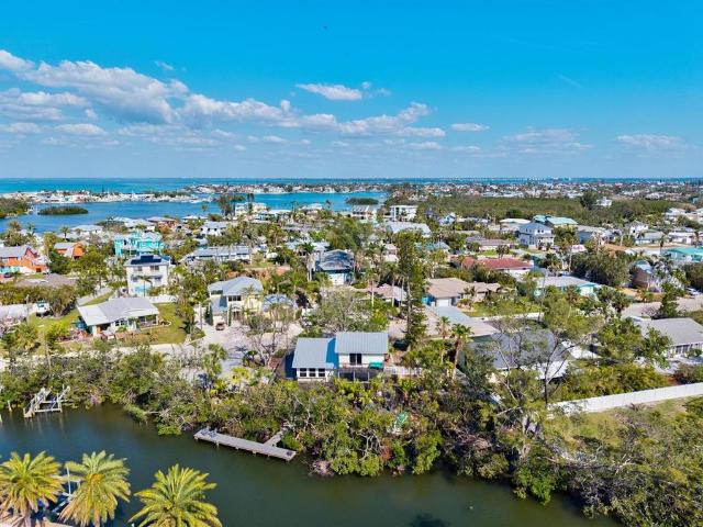 House for sale in Holmes Beach, Florida