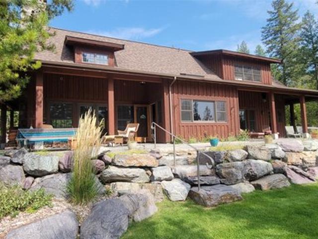 House for sale in Bigfork, Montana