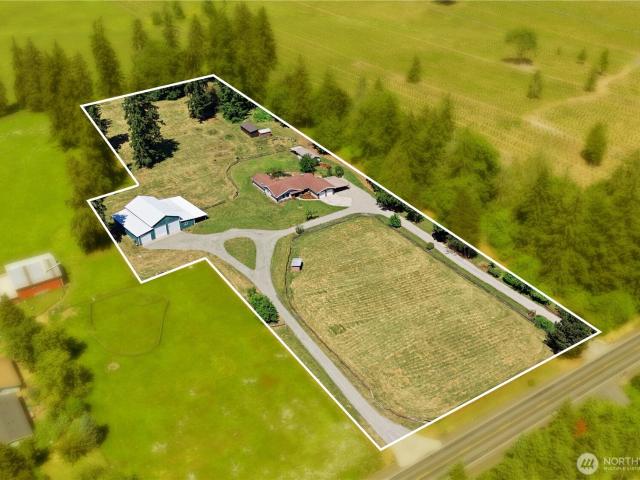 House for sale in Winlock, Washington