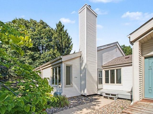 Townhouse for sale in Woodbury, Minnesota