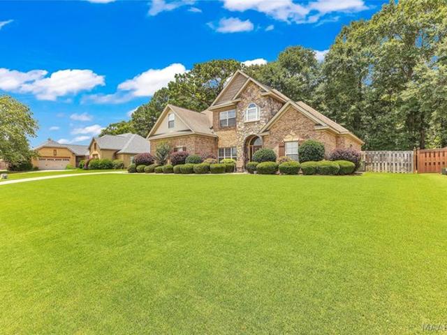 House for sale in Elmore, Alabama