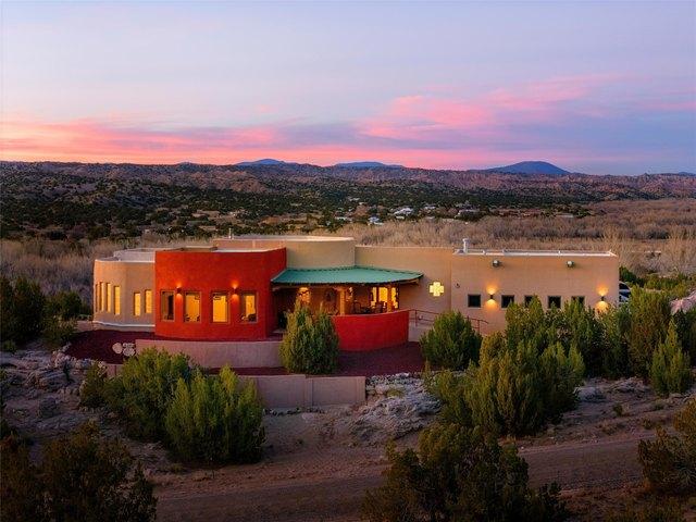 House for sale in Ojo Caliente, New Mexico