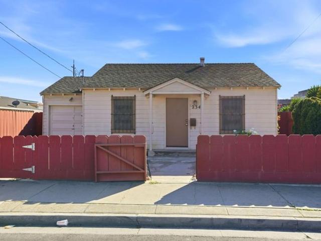 House for sale in Salinas, California