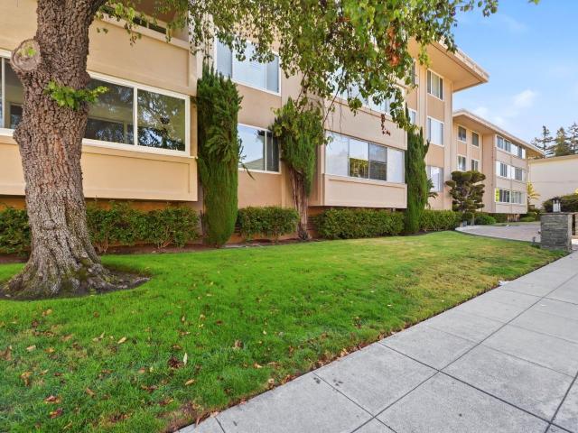 Condo for sale in San Mateo, California