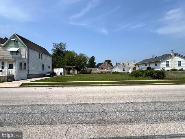 Townhouse for sale in Essington