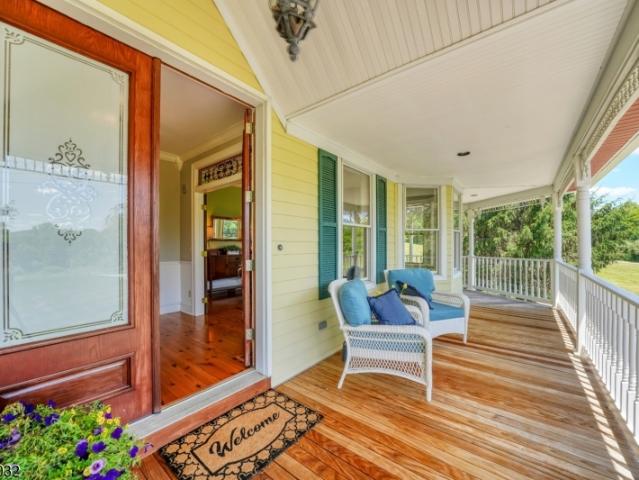 House for sale in Port Murray, New Jersey